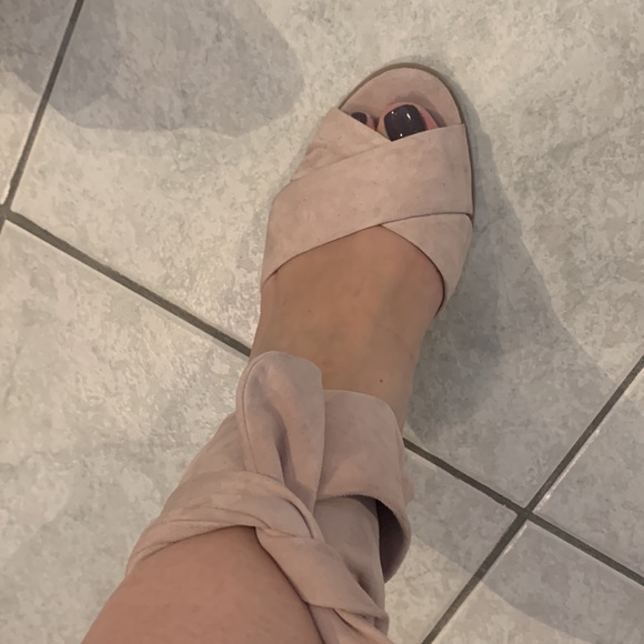 Alex + Alex sandals - Picture 3 of 7